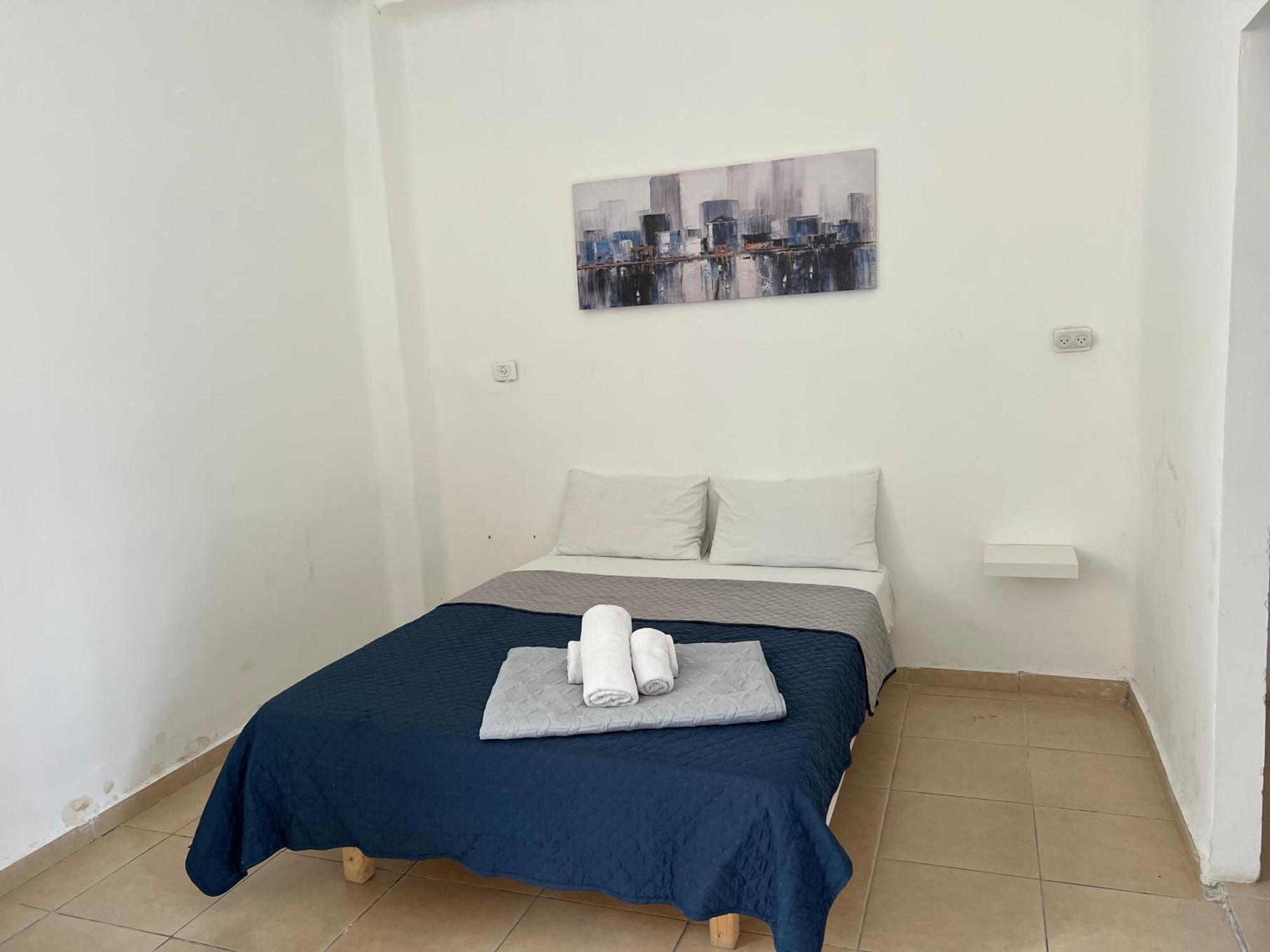 l'Hotel Godson Down Town Haifa Esterno foto