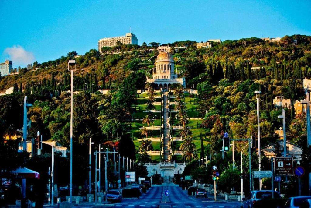 l'Hotel Godson Down Town Haifa Esterno foto